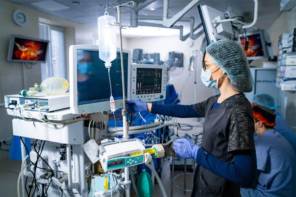 Federal Nursing Support Technician Standardization Legislation Advances